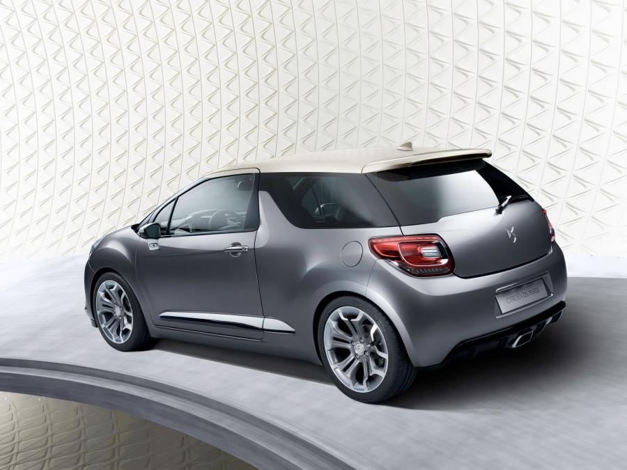  Citroen DS3 Inside Concept 2009 года  (фото 4 из 122)